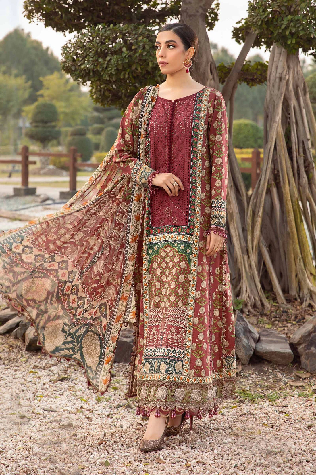Maria B | M Prints Spring 24 | MPT-2114-B - Khanumjan  Pakistani Clothes and Designer Dresses in UK, USA 