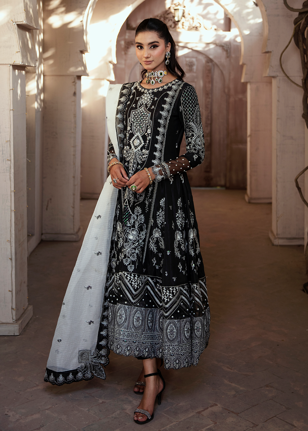 Maria Osama Khan | Rang e Noor Eid Edit | Neel Kamal-Black - Khanumjan  Pakistani Clothes and Designer Dresses in UK, USA 
