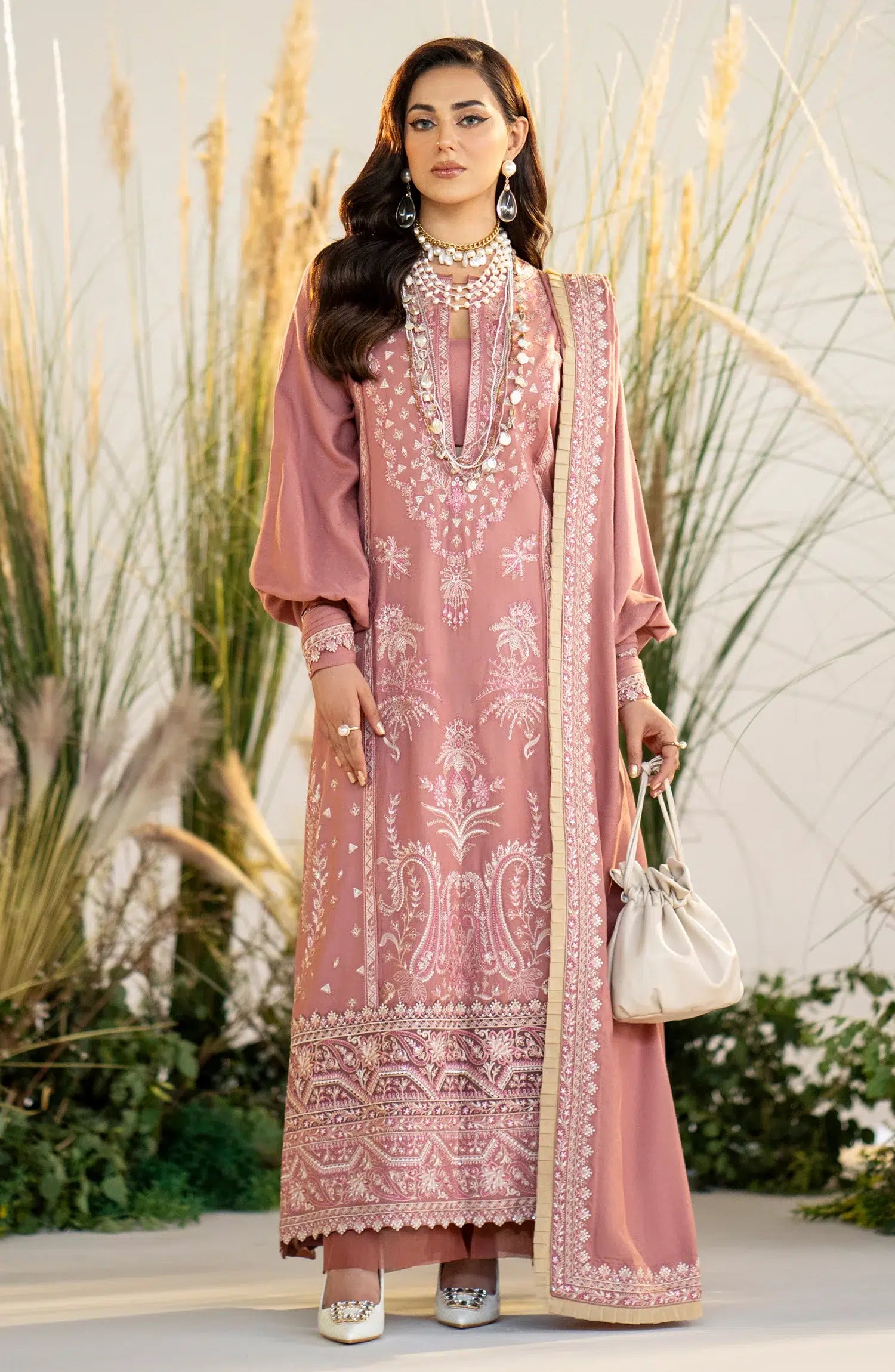 Maryum N Maria | Shehr Bano Winter 23 | DILREET MW23552 - Khanumjan  Pakistani Clothes and Designer Dresses in UK, USA 