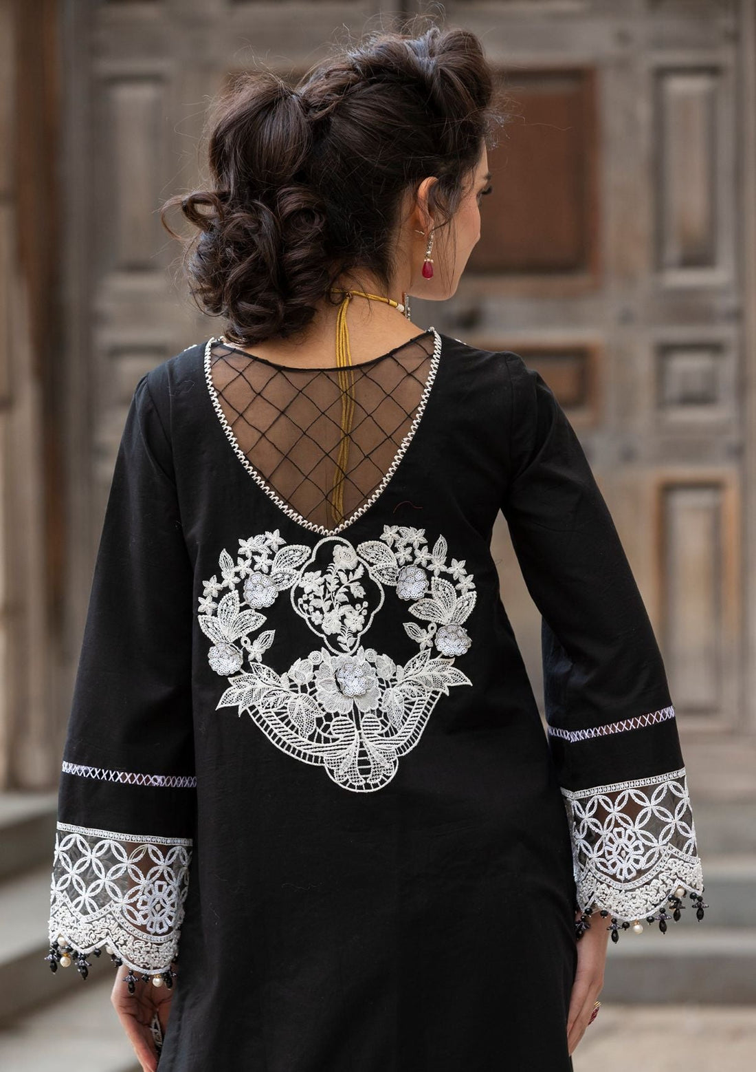 Meem | Luxury Eid Lawn 24 | MD-01 BLACK - Khanumjan  Pakistani Clothes and Designer Dresses in UK, USA 