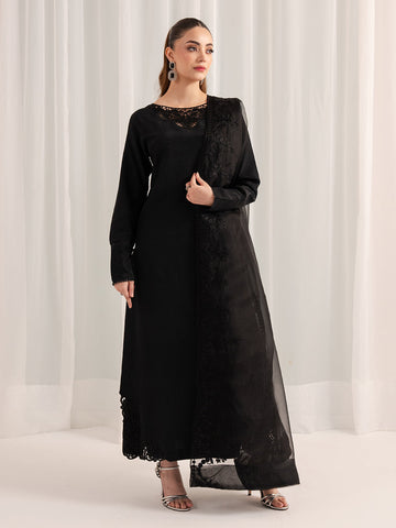 Izel | The Silk Chapter | Minuit