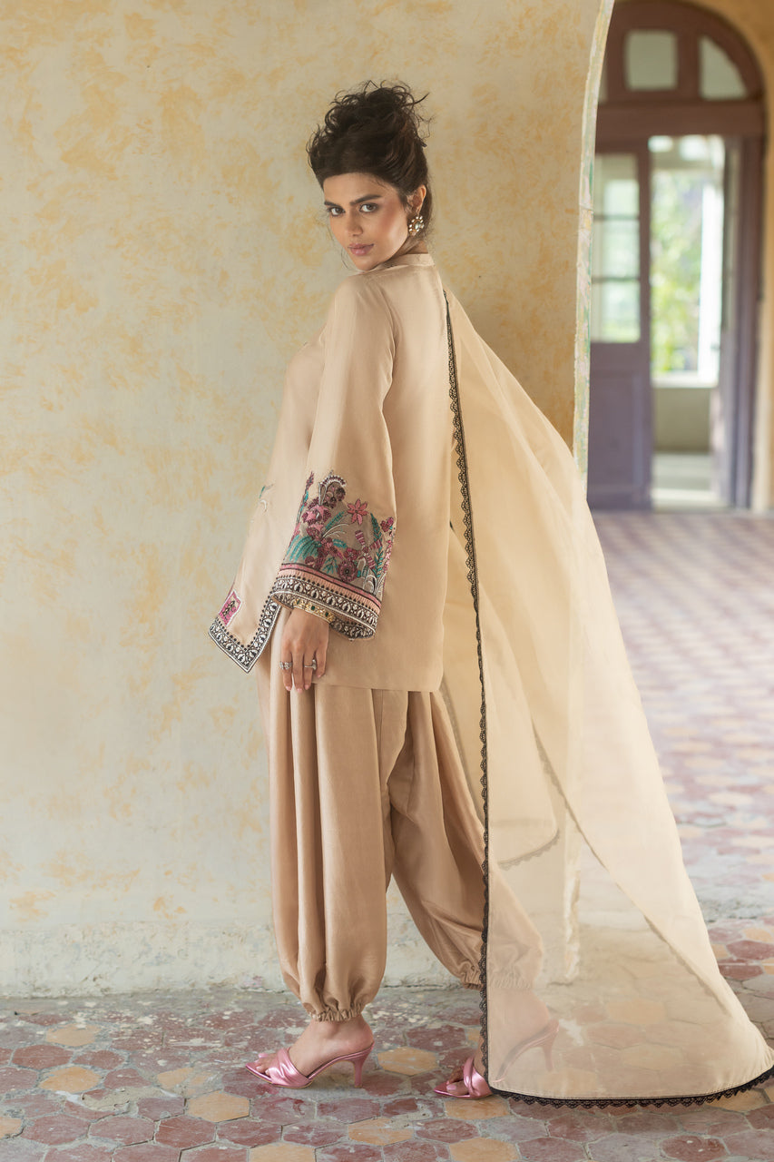 Zainab Chottani | Summer Edition 26 | Mocha Dusk