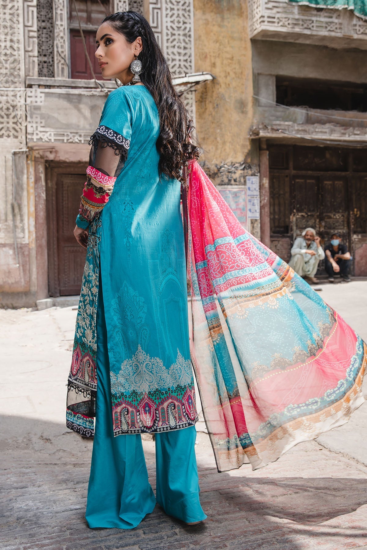 Motifz | Amal Luxury Lawn | 2939 - Khanumjan  Pakistani Clothes and Designer Dresses in UK, USA 