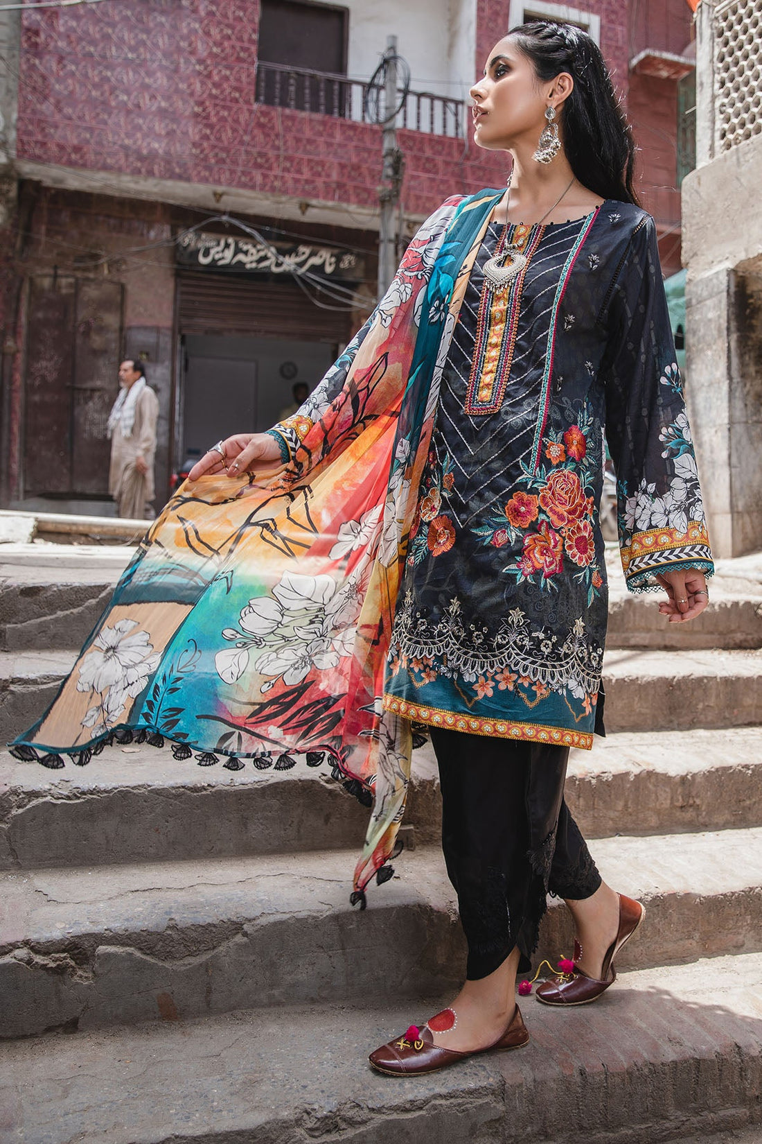 Motifz | Amal Luxury Lawn | 2943 - Khanumjan  Pakistani Clothes and Designer Dresses in UK, USA 