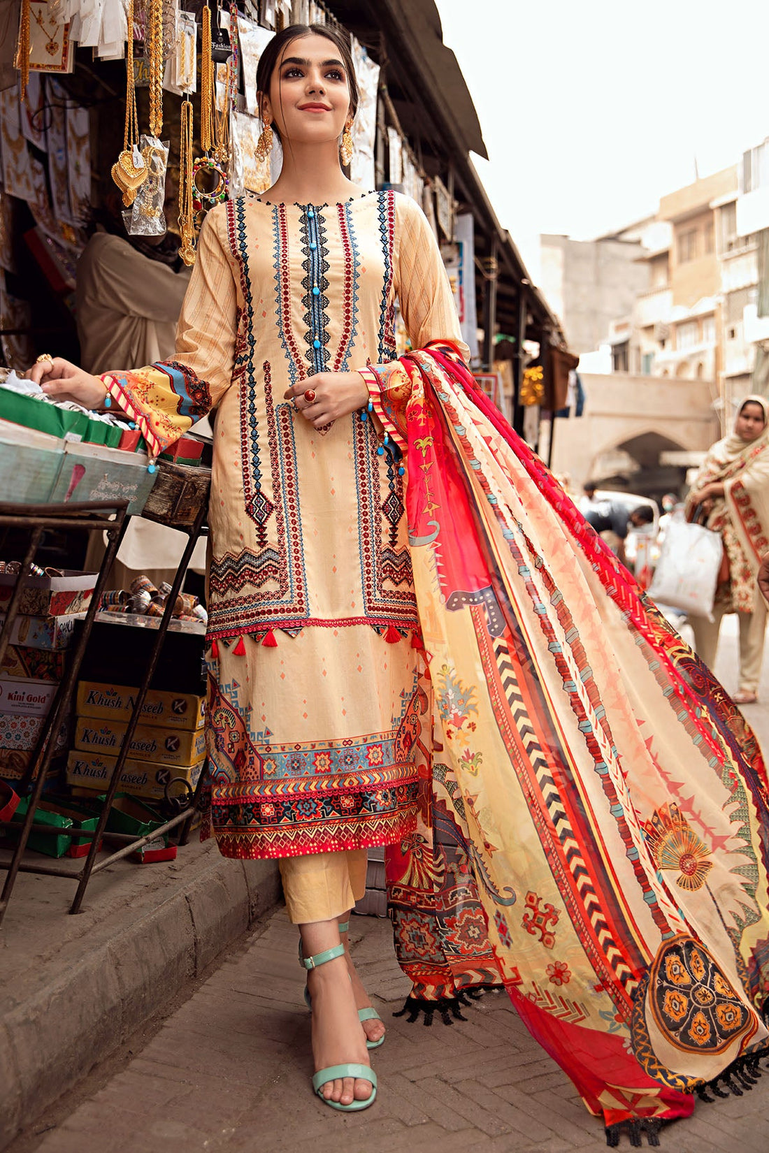 Motifz | Amal Luxury Lawn | 2879 - Khanumjan  Pakistani Clothes and Designer Dresses in UK, USA 