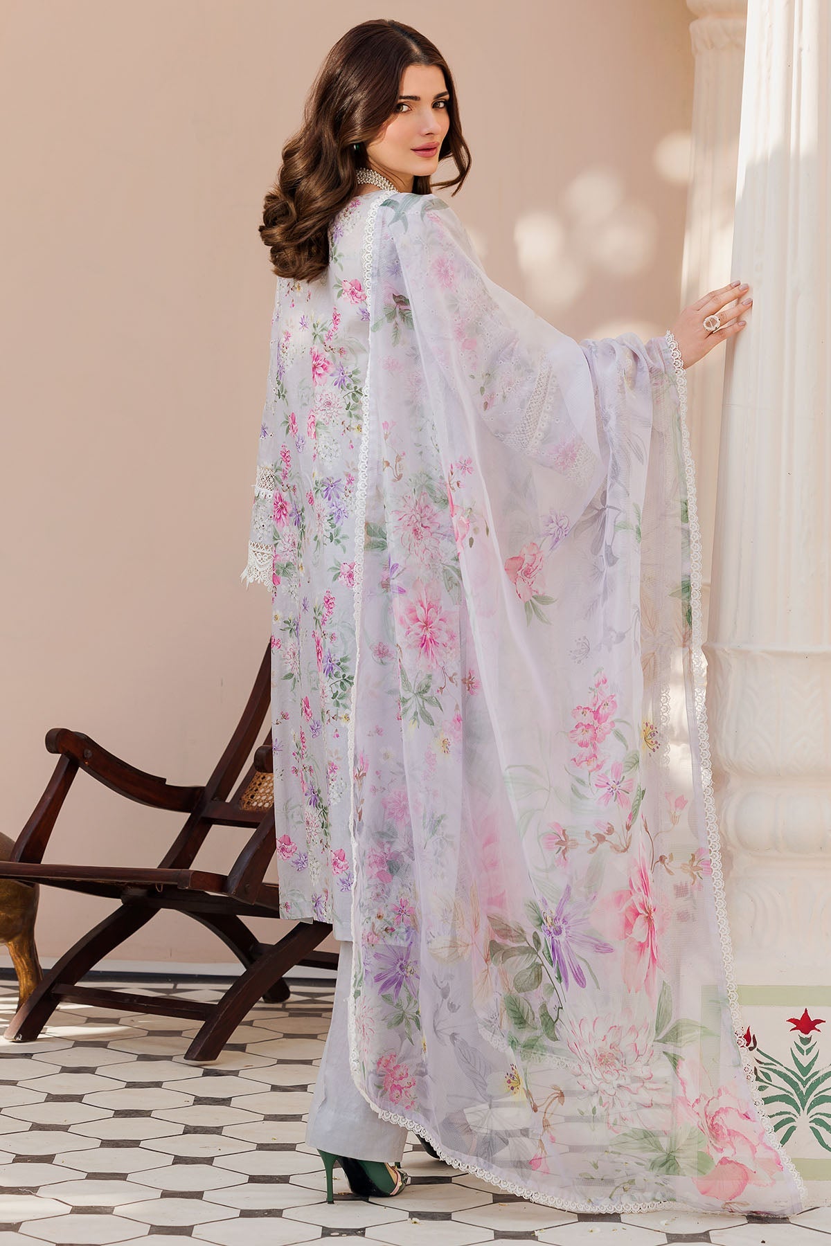 Motifz | Amal Luxury Lawn | 4625 - Khanumjan  Pakistani Clothes and Designer Dresses in UK, USA 