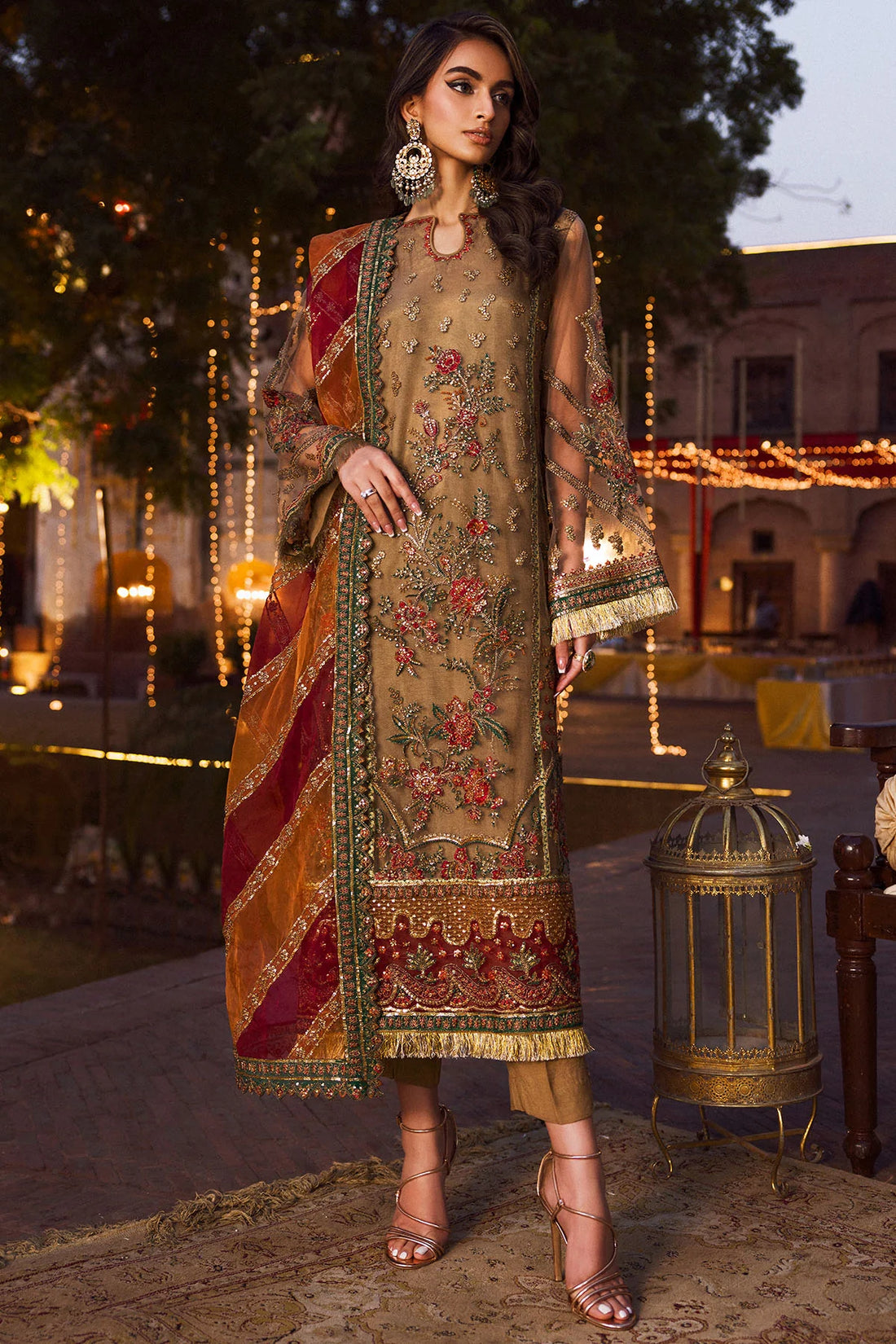 Motifz | Premium Embroidered Formals 24 | 4124 - Khanumjan  Pakistani Clothes and Designer Dresses in UK, USA 