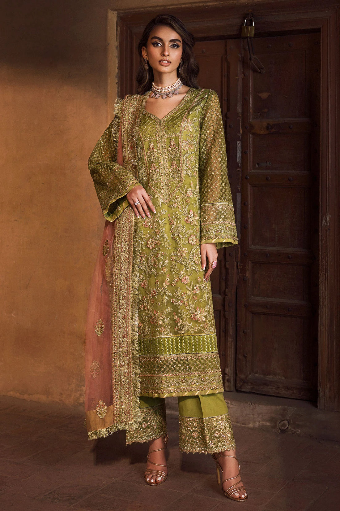 Motifz | Premium Embroidered Formals 24 | 4125 - Khanumjan  Pakistani Clothes and Designer Dresses in UK, USA 