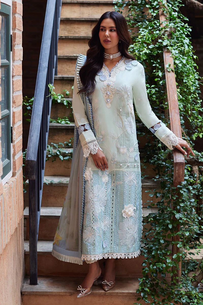 Mushq | Te Amo Luxury Lawn 24 | Capri Charm - Khanumjan  Pakistani Clothes and Designer Dresses in UK, USA 