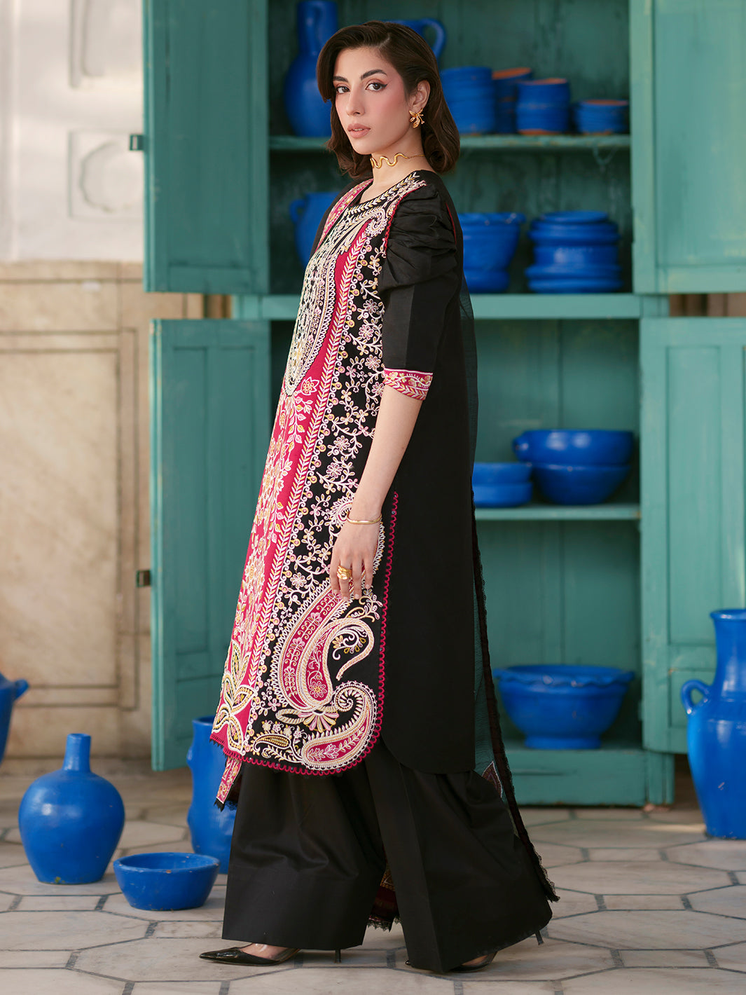 Mahnur | Nilofer Luxury Lawn 26 | NL-12