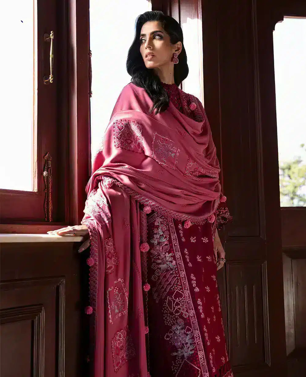 Republic Womenswear | Noemei Luxury Shawl 23 | NWU23-D4-A - Khanumjan  Pakistani Clothes and Designer Dresses in UK, USA 