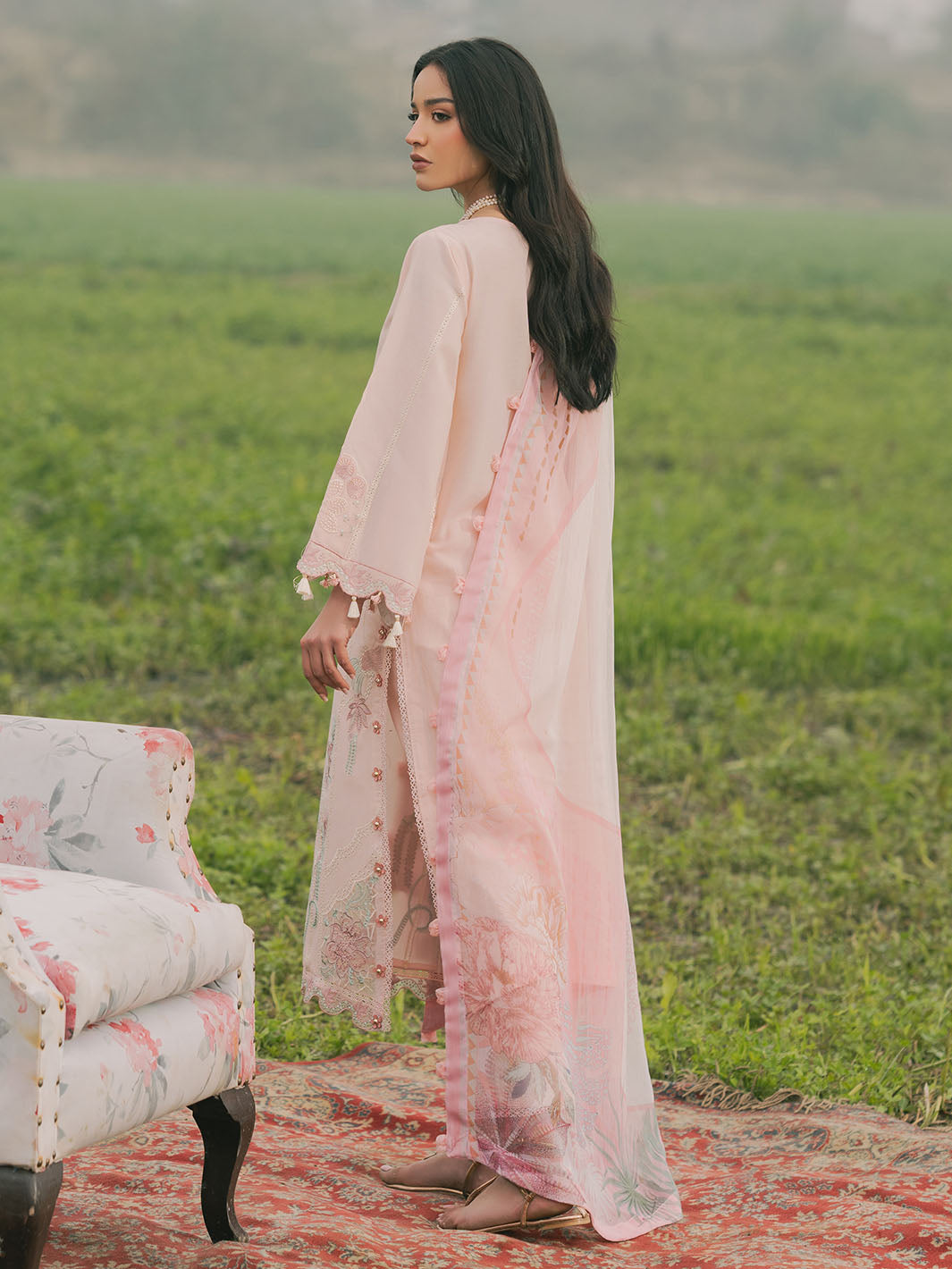 Izel | Dareen Luxury Lawn 25 | PARIZAH