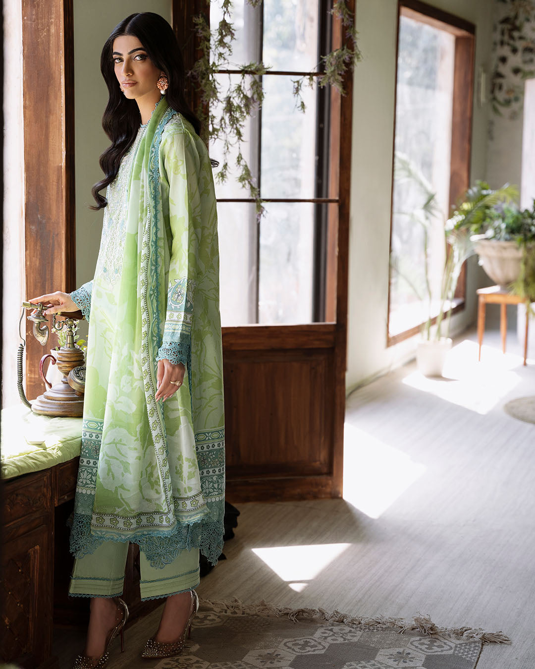 Roheenaz | Flora Printed Lawn | Euphoria - Khanumjan  Pakistani Clothes and Designer Dresses in UK, USA 