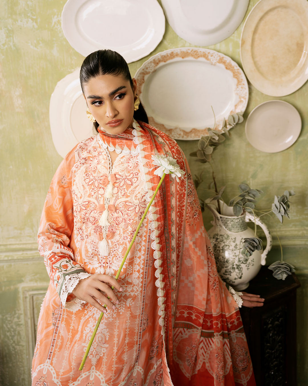 Roheenaz | Flora Printed Lawn | Cascade - Khanumjan  Pakistani Clothes and Designer Dresses in UK, USA 