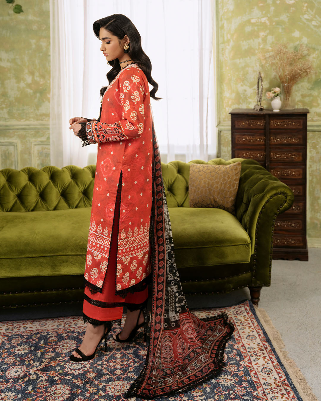 Roheenaz | Flora Printed Lawn | Solstice - Khanumjan  Pakistani Clothes and Designer Dresses in UK, USA 