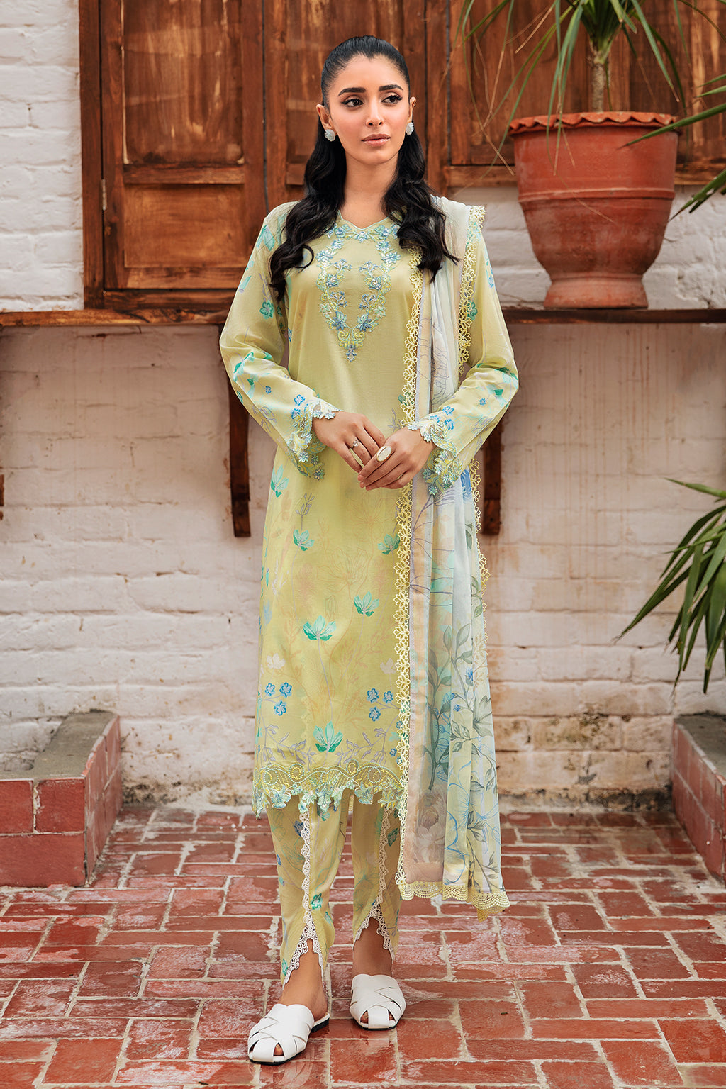 Ramsha | Rangrez Lawn Collection | N-407 - Khanumjan  Pakistani Clothes and Designer Dresses in UK, USA 