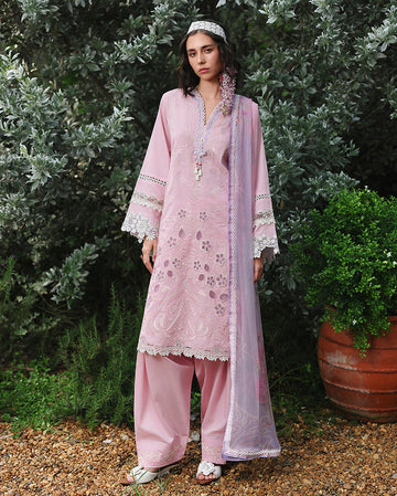 Mushq | The Secret Garden Lawn |Rosewood Secret