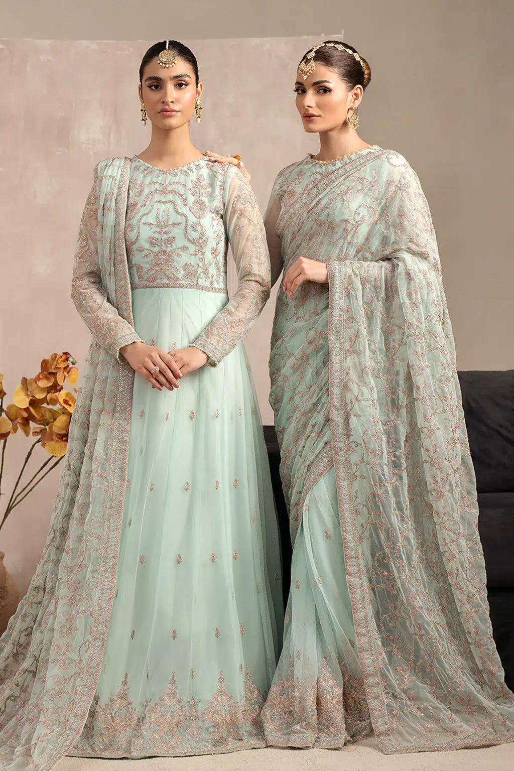 Zarif | Naqsh Festive Formals 23 | ZRN 03 SOPHIE - Khanumjan  Pakistani Clothes and Designer Dresses in UK, USA 