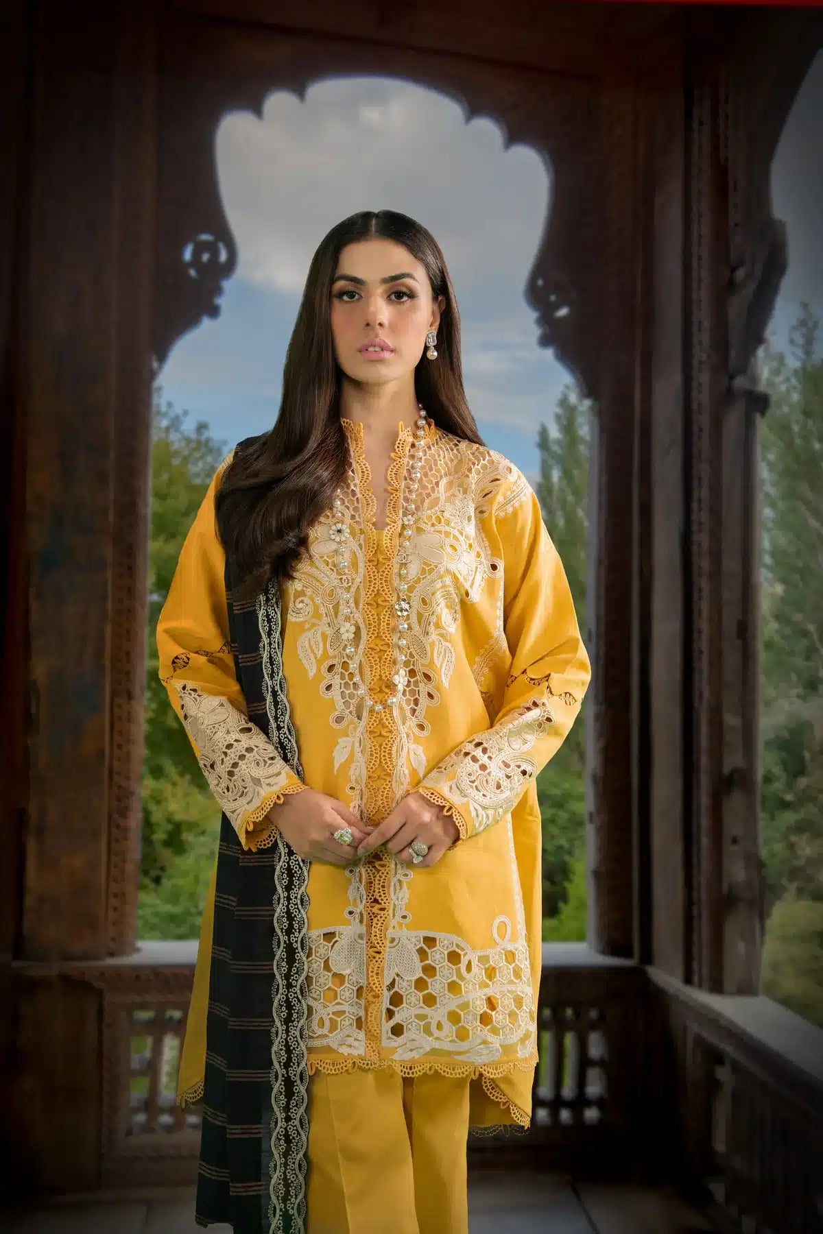 Sable Vogue | Winter 23 | SWC-05-23 - Khanumjan  Pakistani Clothes and Designer Dresses in UK, USA 