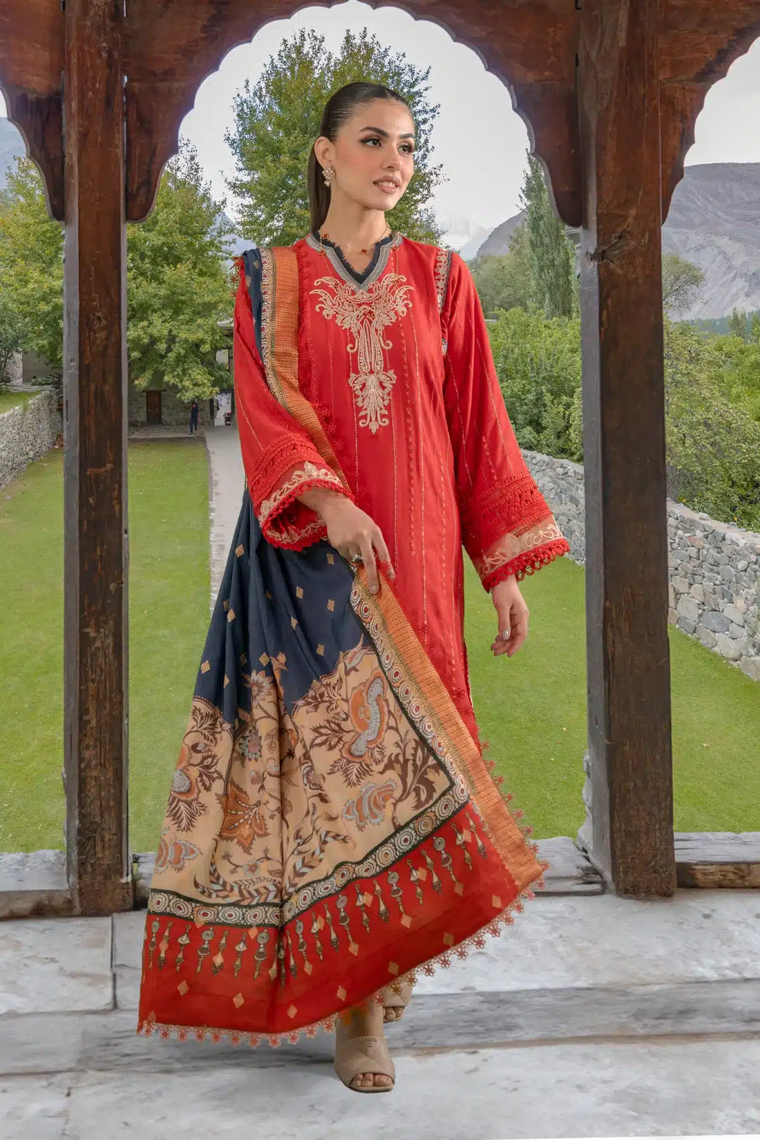 Sable Vogue | Winter 23 |  SWC-09-23 - Khanumjan  Pakistani Clothes and Designer Dresses in UK, USA 
