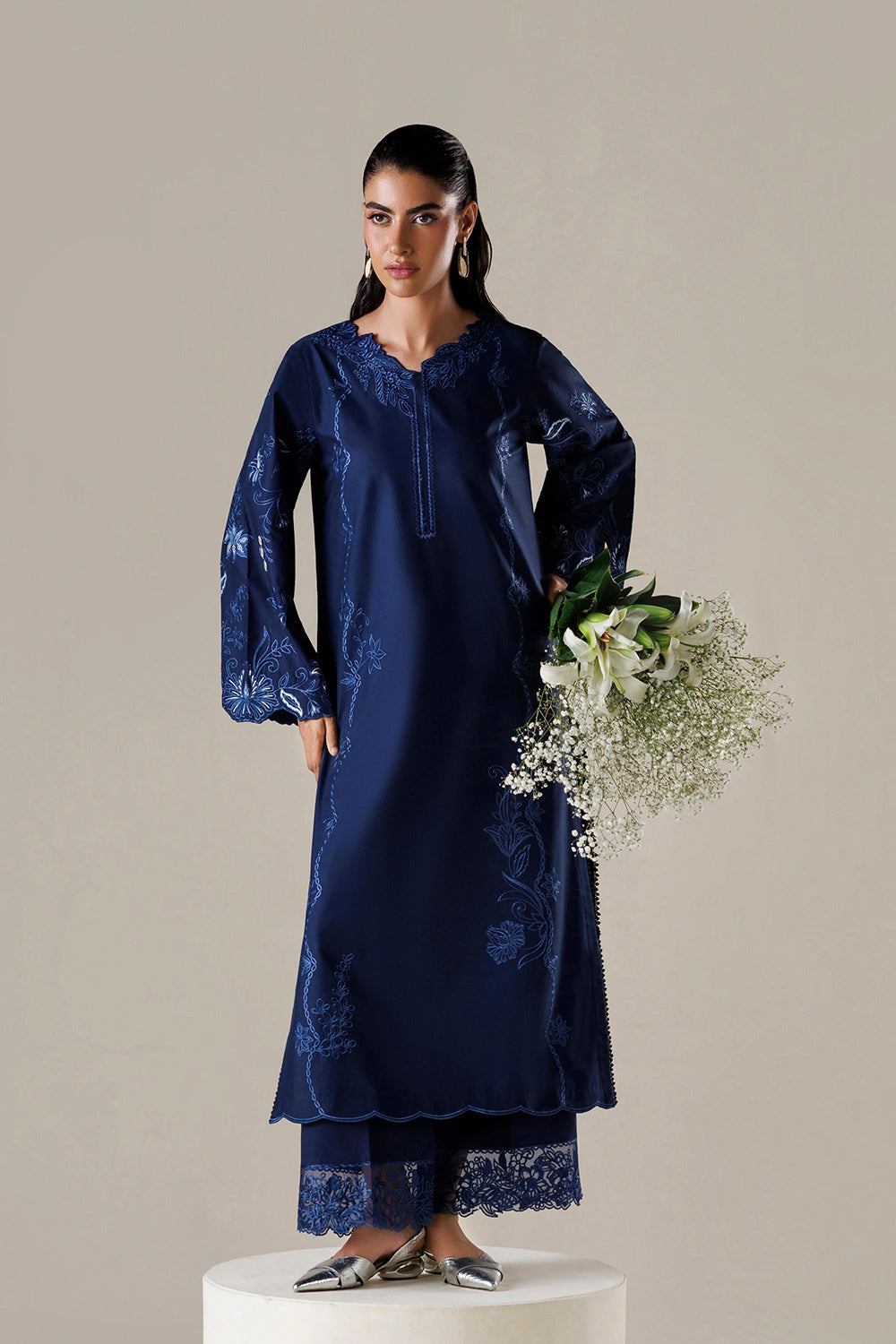 Azure | Chic Essentials | Sapphire Babe