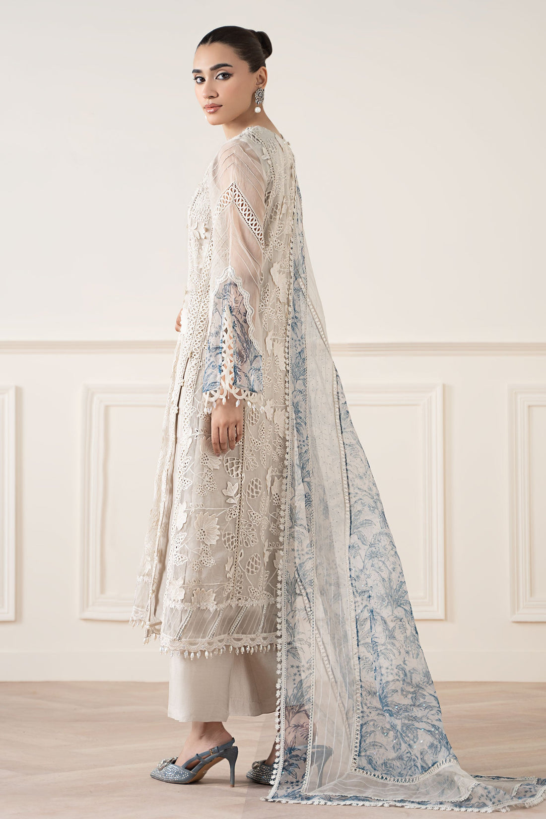 Maria B | Luxury Formals Pre Fall | SF-EA25-05R1-Off White