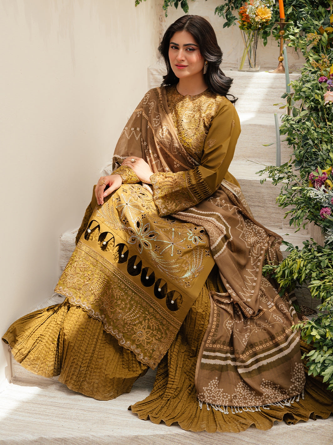 Mahnur | Allenura Luxury Lawn 24 | SIERRA - Khanumjan  Pakistani Clothes and Designer Dresses in UK, USA 