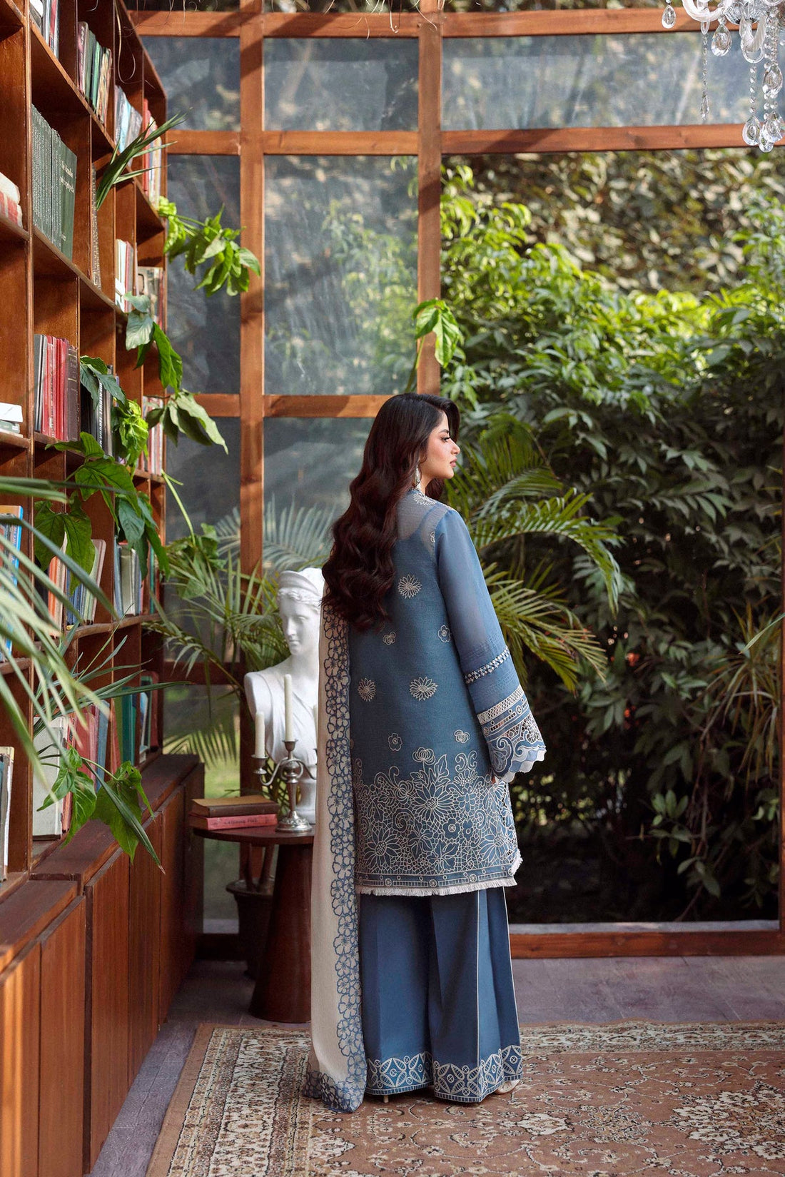 Sable Vogue | Luxury Formals 26 | SL-10-26-V1