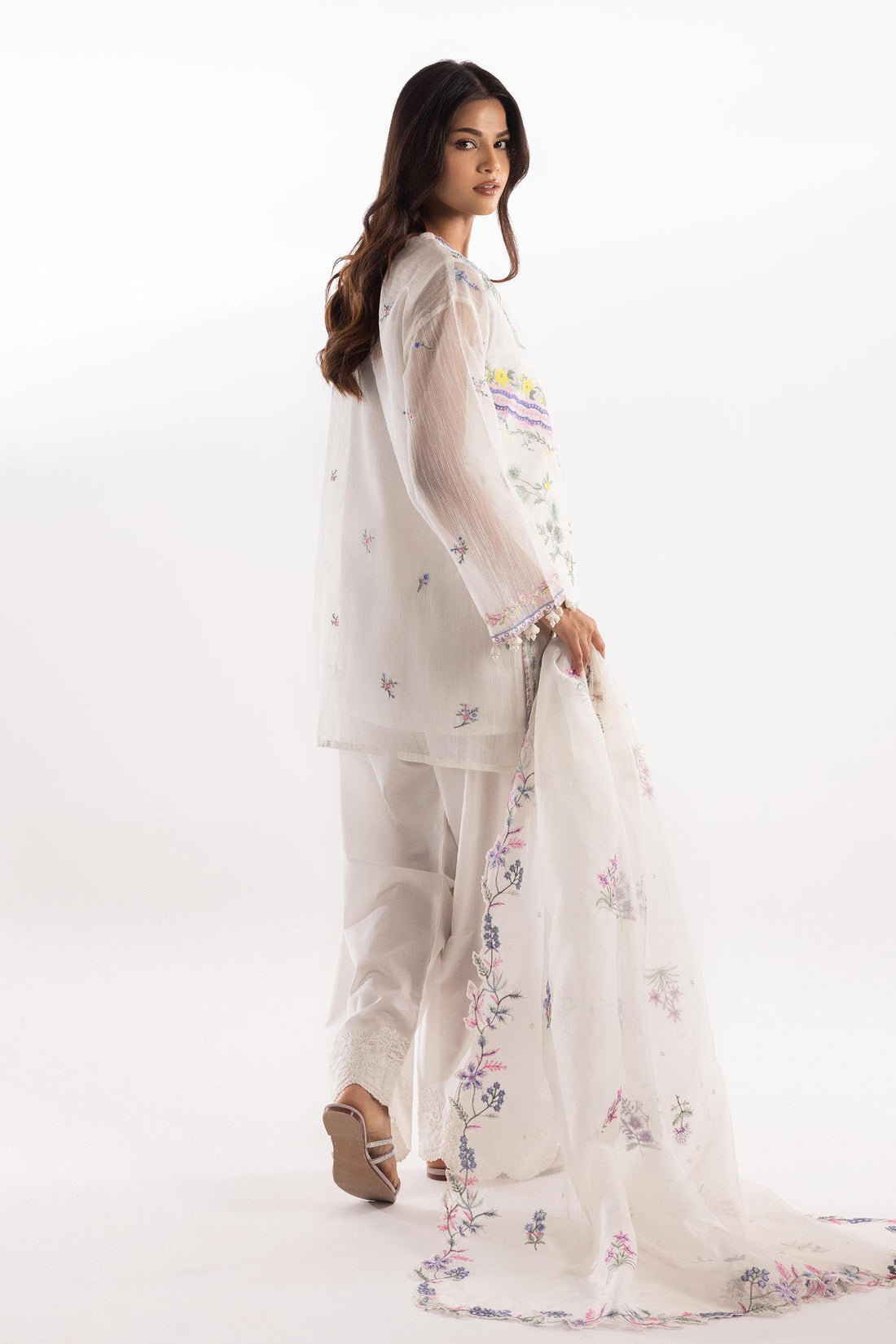 Sana Safinaz | Luxury Pret | Lawn Muzlin Suit SC26MUZ214BP3