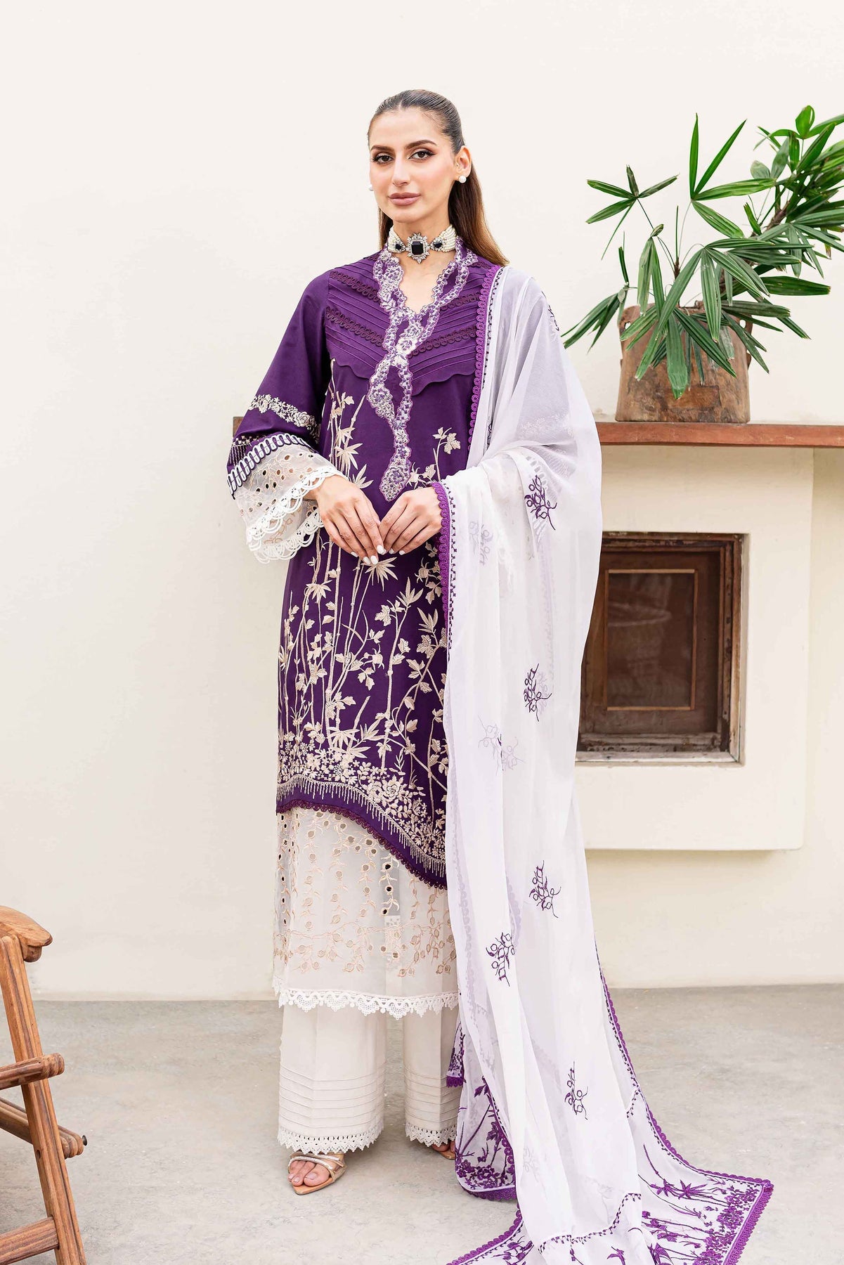 Sable Vogue | Shiree Lawn 24 | Plum Orchid - Khanumjan  Pakistani Clothes and Designer Dresses in UK, USA 