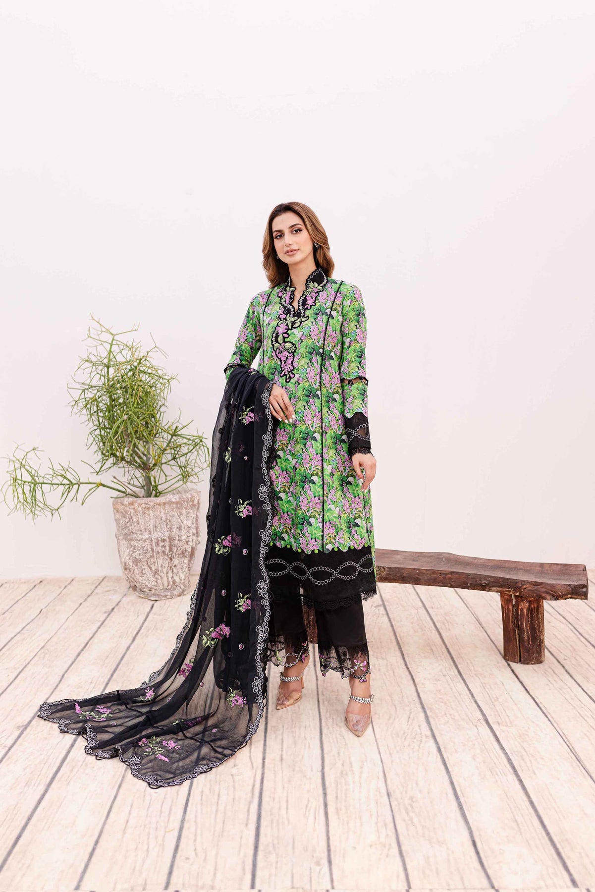 Sable Vogue | Shiree Lawn 24 | Black Iris - Khanumjan  Pakistani Clothes and Designer Dresses in UK, USA 