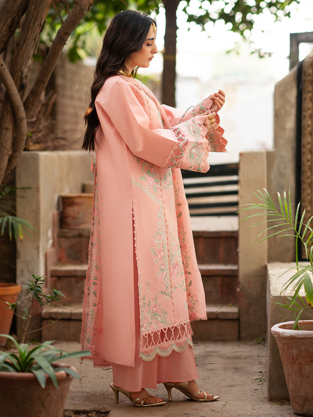 Mahnur | Satrangi Lawn 26 | ST-05