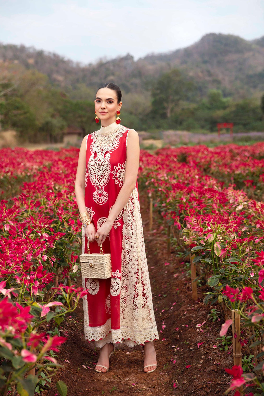 Sable Vogue | Luxury Lawn 24 | Carnelian - Khanumjan  Pakistani Clothes and Designer Dresses in UK, USA 
