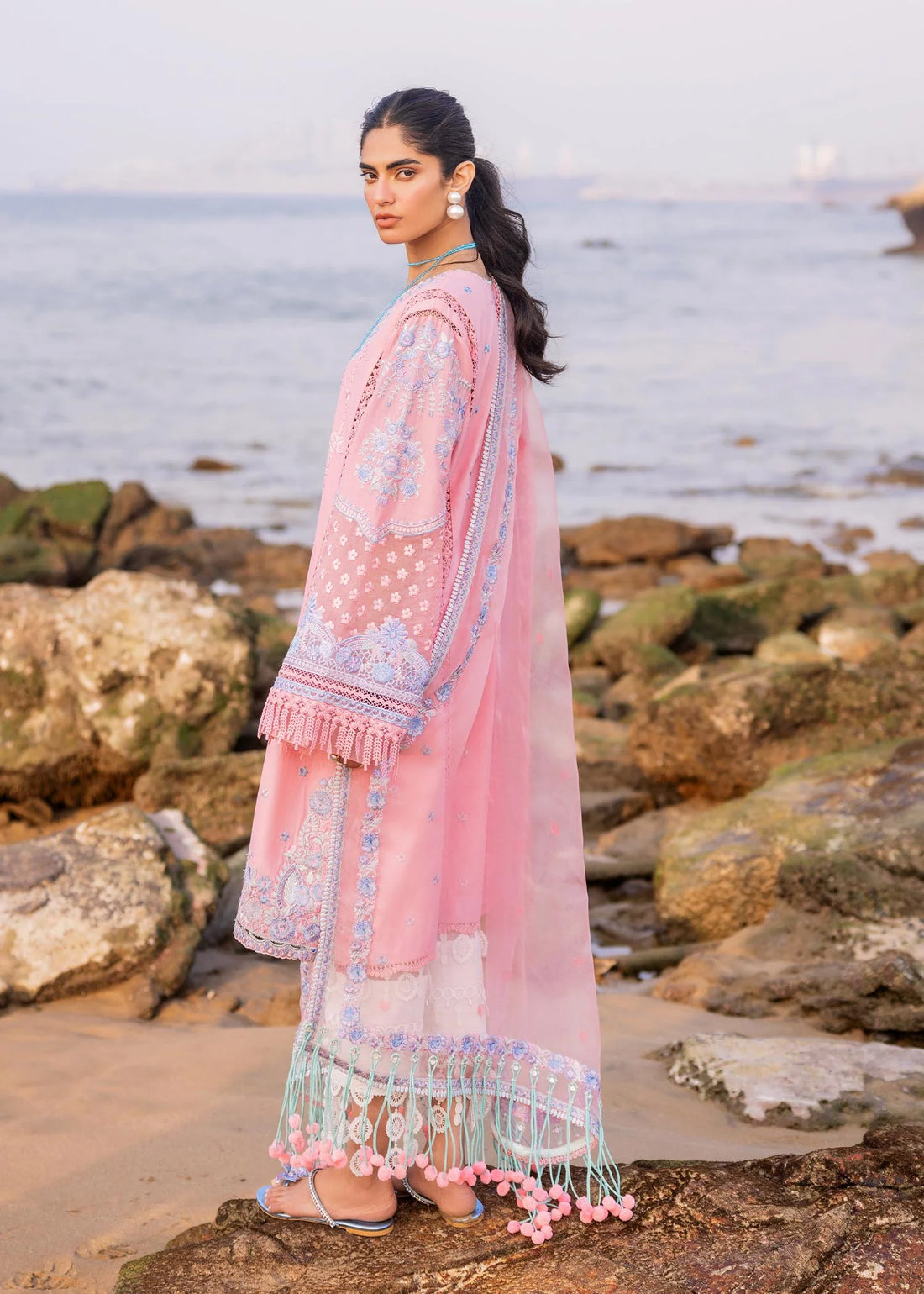 Sadaf Fawad Khan | Siraa Luxury Lawn 24| Amira (B) - Khanumjan  Pakistani Clothes and Designer Dresses in UK, USA 