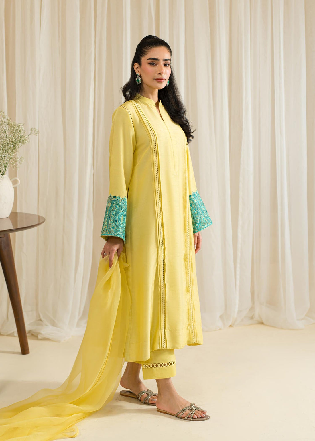 Sadaf Fawad Khan | Eid Pret 24 | Naz - Khanumjan  Pakistani Clothes and Designer Dresses in UK, USA 