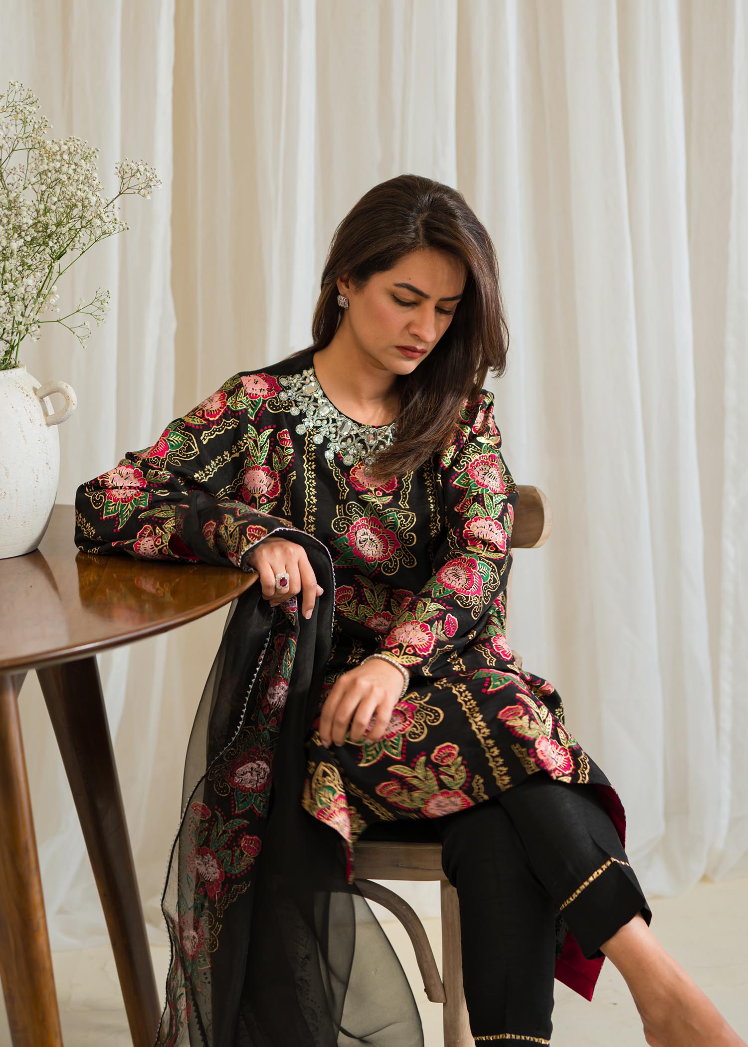 Sadaf Fawad Khan | Eid Pret 24 | Zaria - Khanumjan  Pakistani Clothes and Designer Dresses in UK, USA 