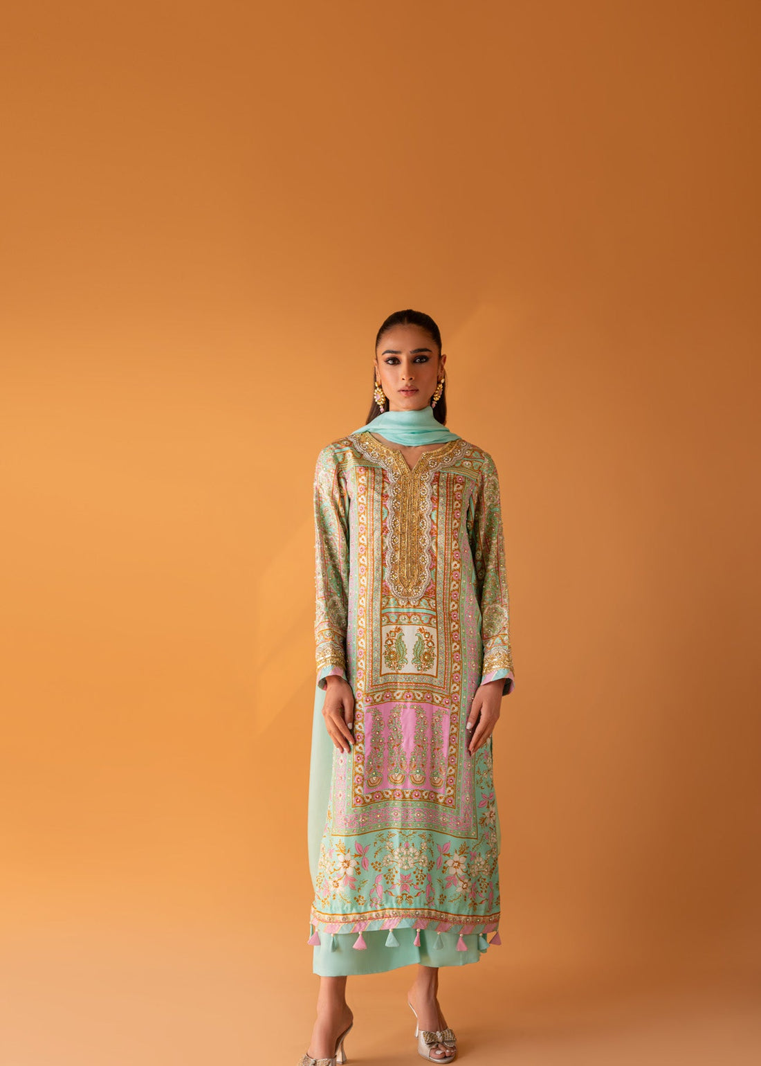 Sammy K | Taara Collection | GULAABI - Khanumjan  Pakistani Clothes and Designer Dresses in UK, USA 