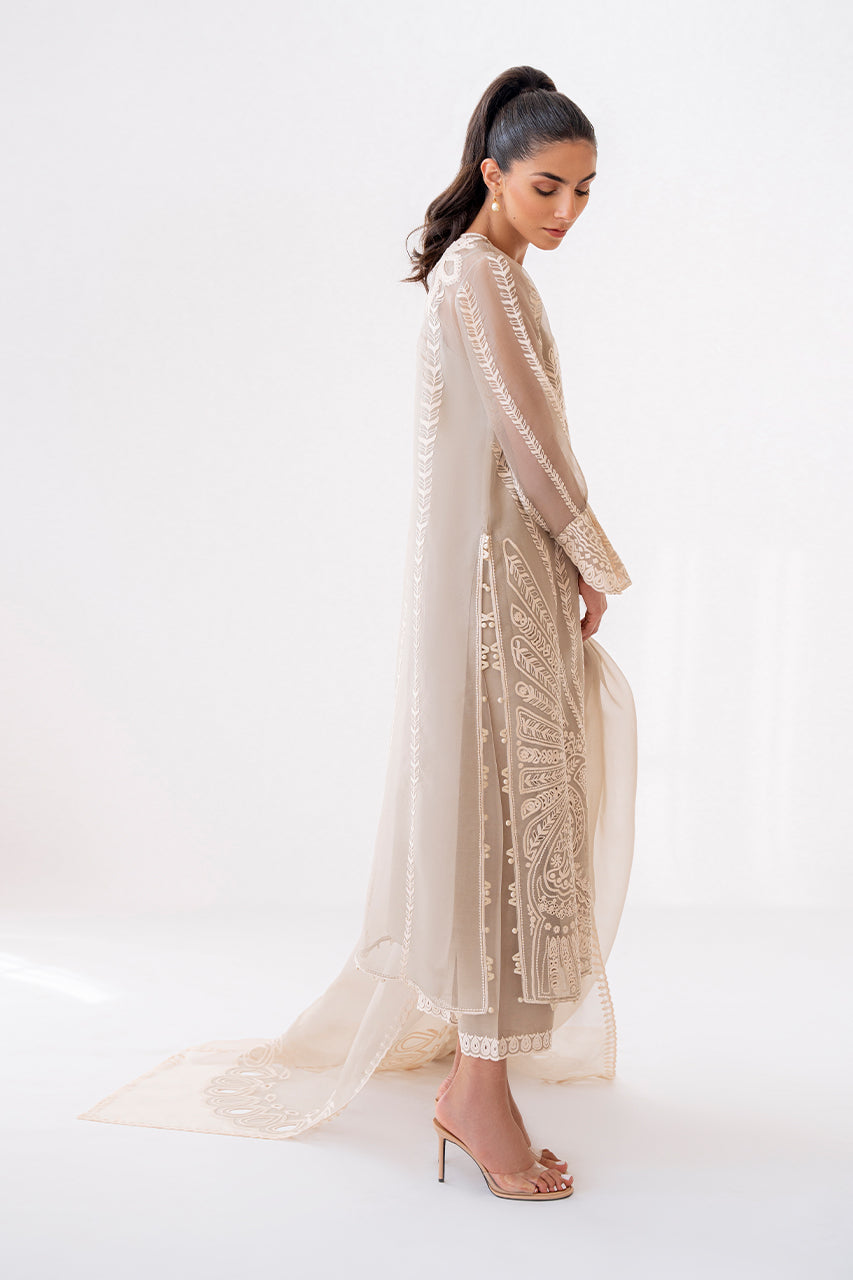 Sania Maskatiya | Eid Collection | Layan (A) - Khanumjan  Pakistani Clothes and Designer Dresses in UK, USA 