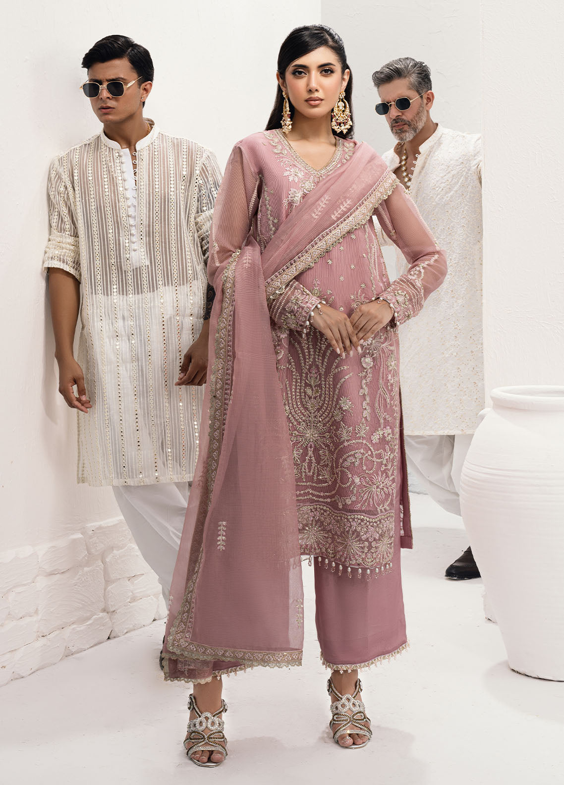 Sahane | Savoir Luxury Formals | CT-140006 Nenufar - Savoir