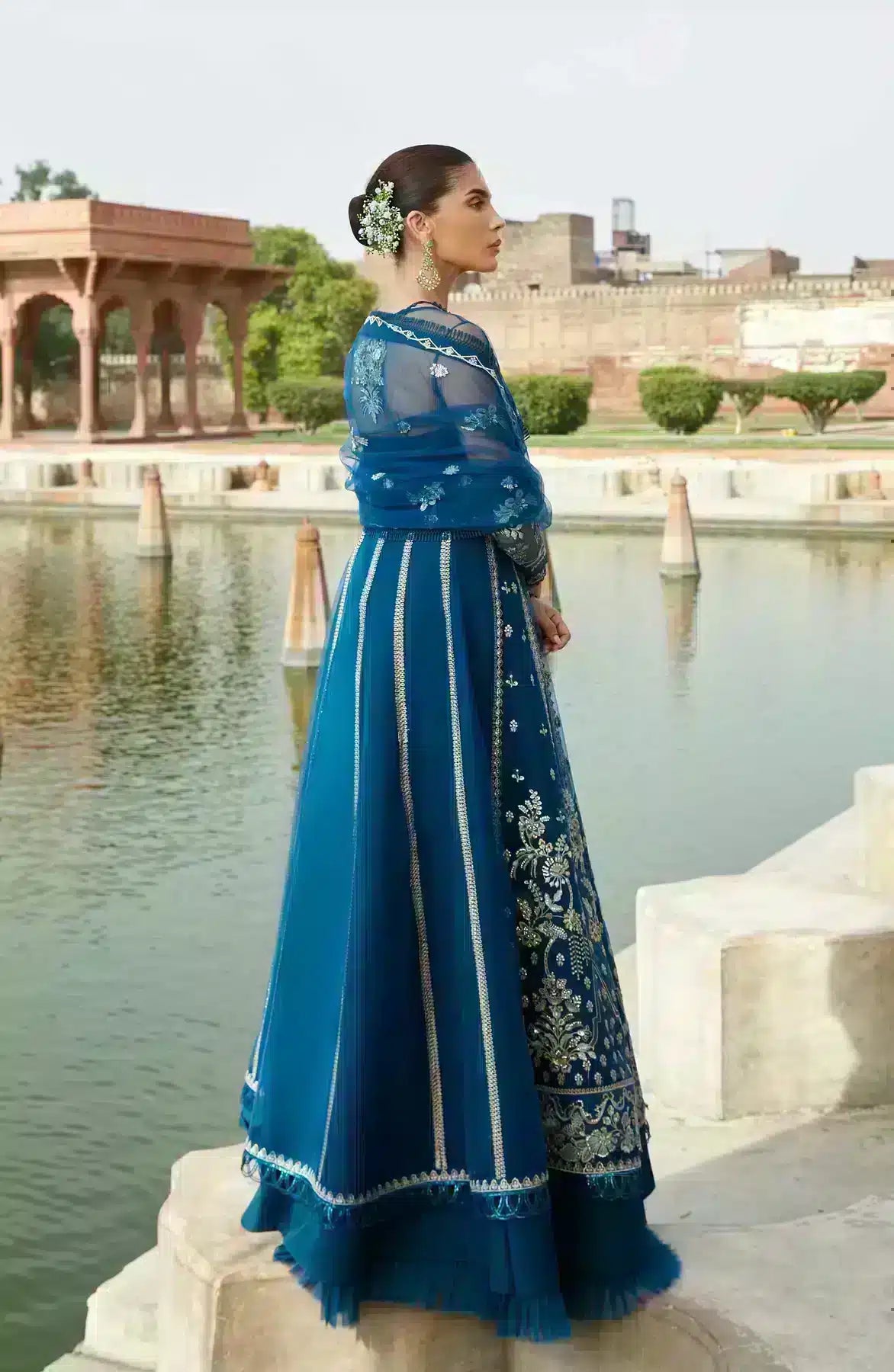 Seran | Taaruf Formals 2023 | Maisha - Khanumjan  Pakistani Clothes and Designer Dresses in UK, USA 