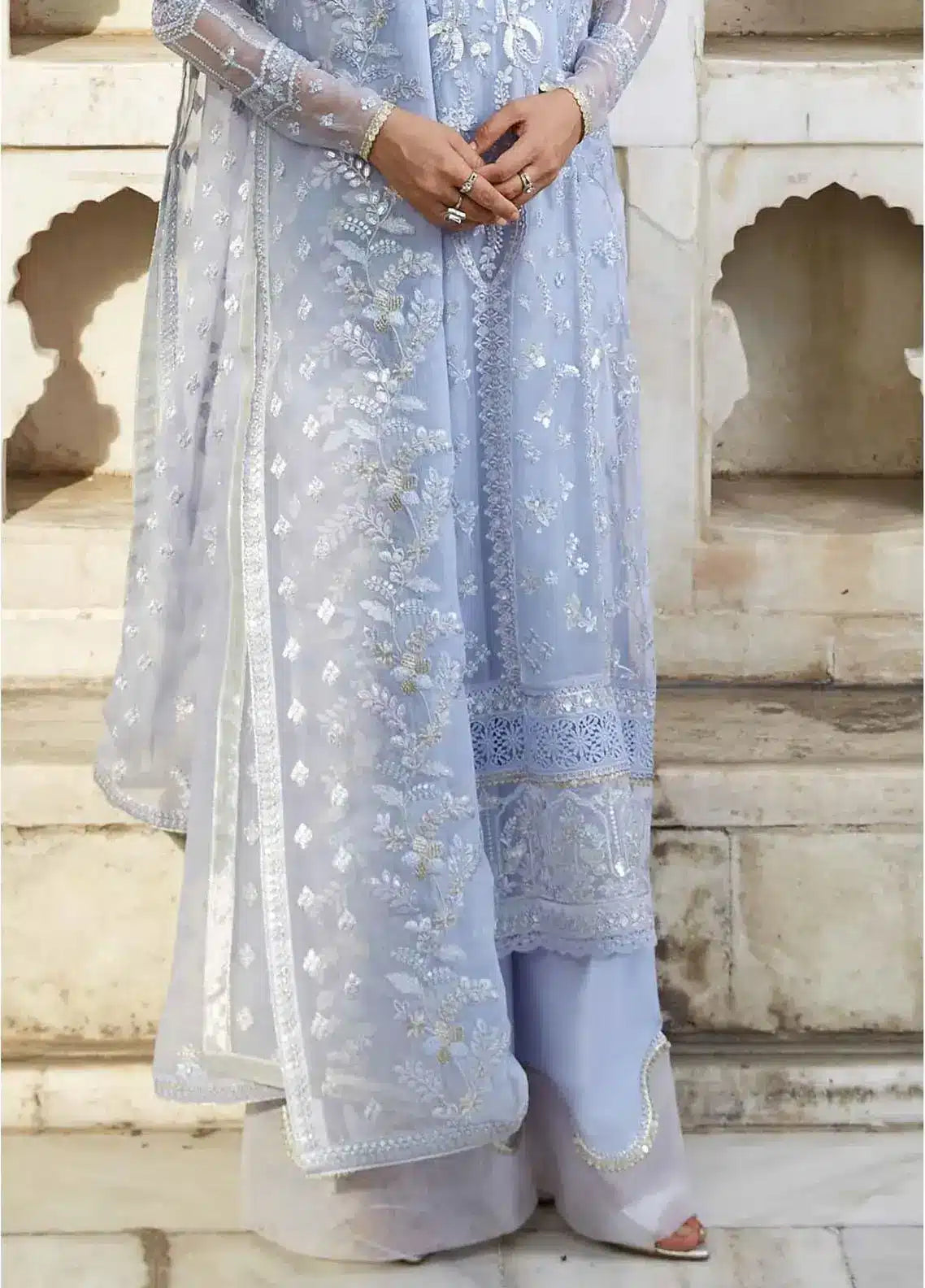 Seran | Taaruf Formals 2023 | Fareeda - Khanumjan  Pakistani Clothes and Designer Dresses in UK, USA 