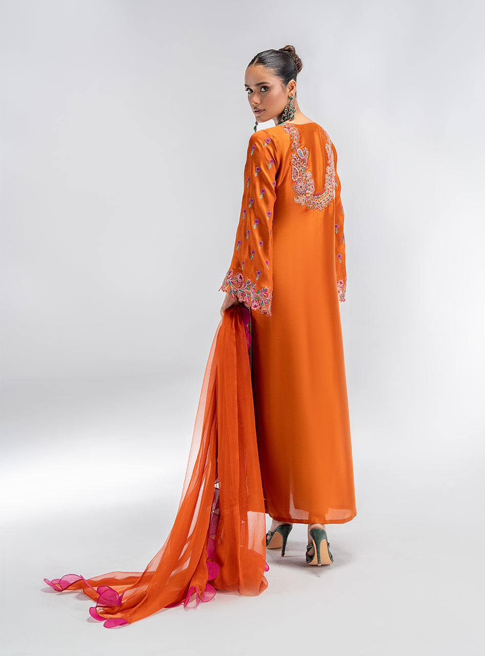 Zainab Chottani | Luxe Pret 25 | Auset