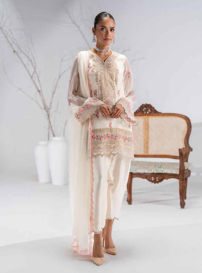 Zainab Chottani | Eid Pret 25 | Avia