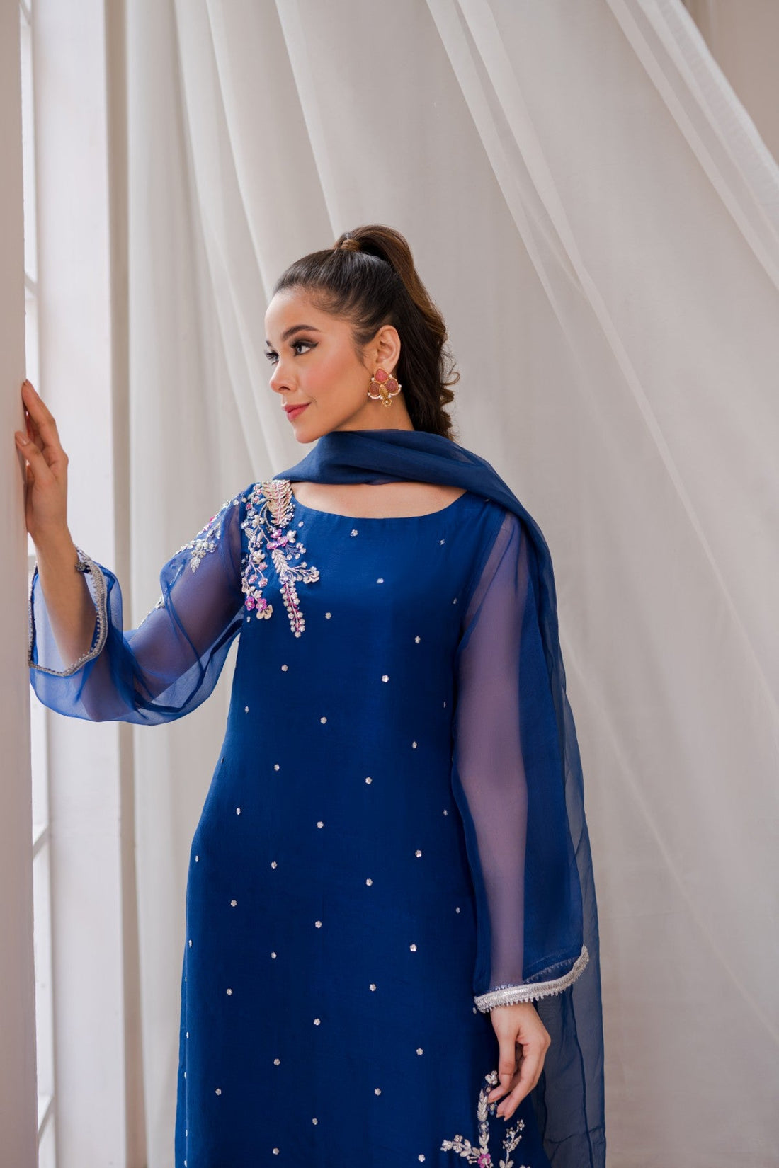 Tabyaa | Luxury Formals |  RS23-2