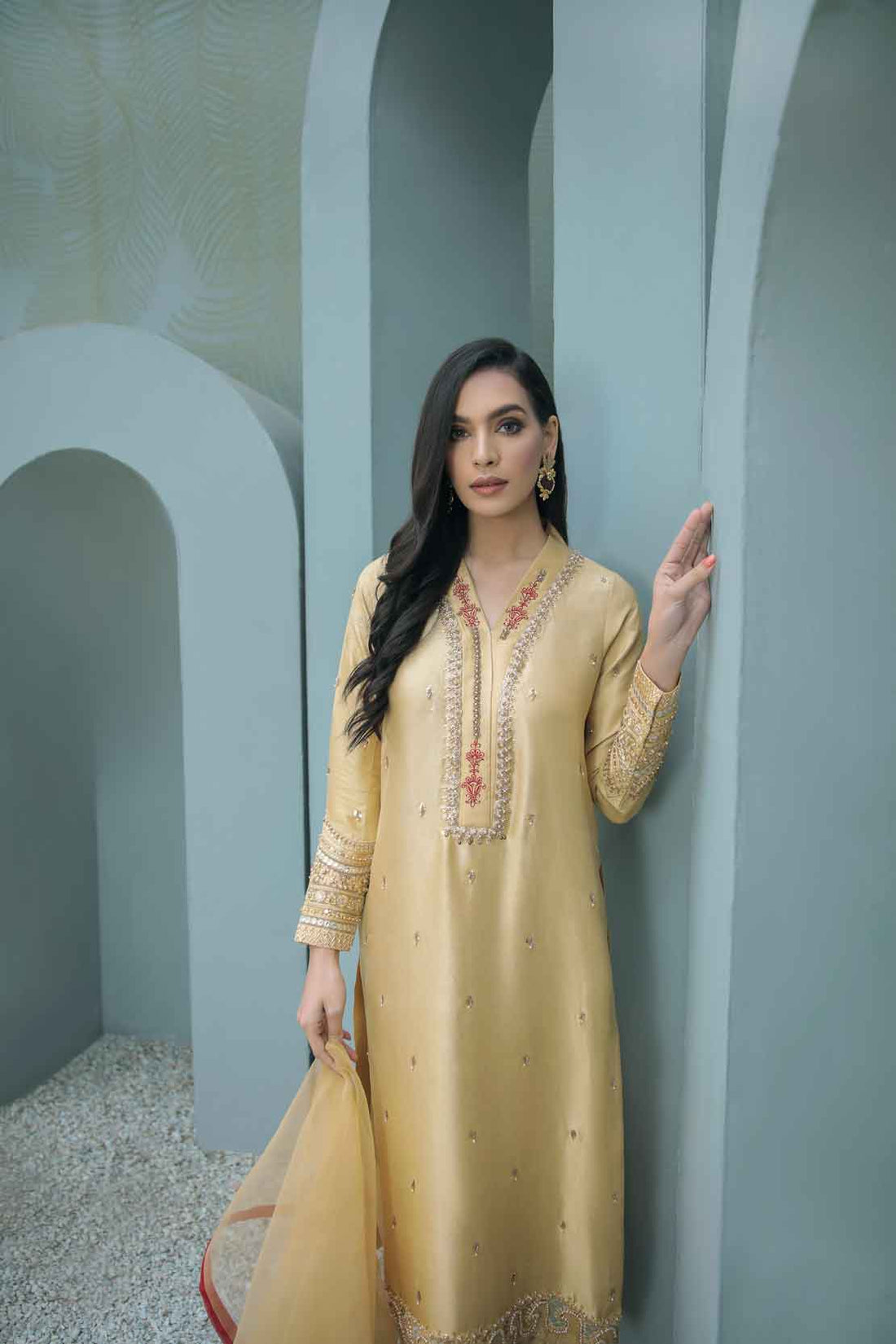 Leon | Leon Luxe Collection | ZARINA - Khanumjan  Pakistani Clothes and Designer Dresses in UK, USA 
