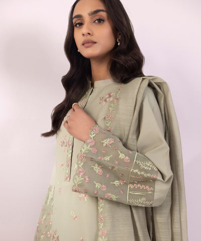 Sapphire | Eid Collection | S102 - Khanumjan  Pakistani Clothes and Designer Dresses in UK, USA 