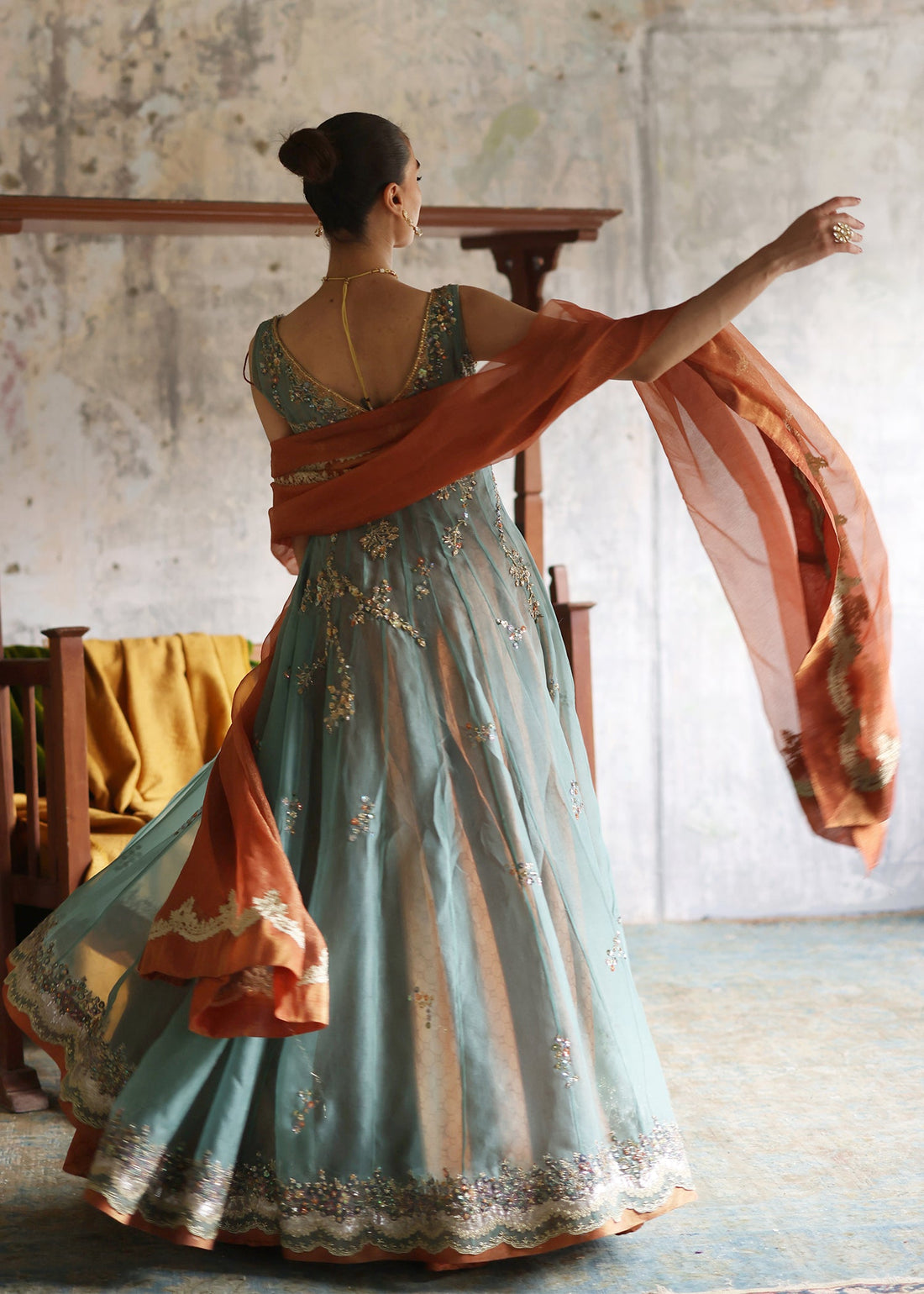 Umsha | Mehfil-e-Rang | Rosy Glow