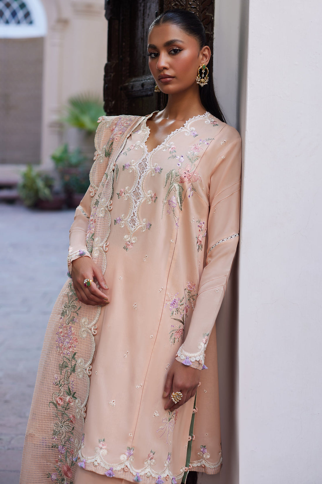 Zaha | Festive Lawn 24 | SHAMS (ZF24-06) - Khanumjan  Pakistani Clothes and Designer Dresses in UK, USA 