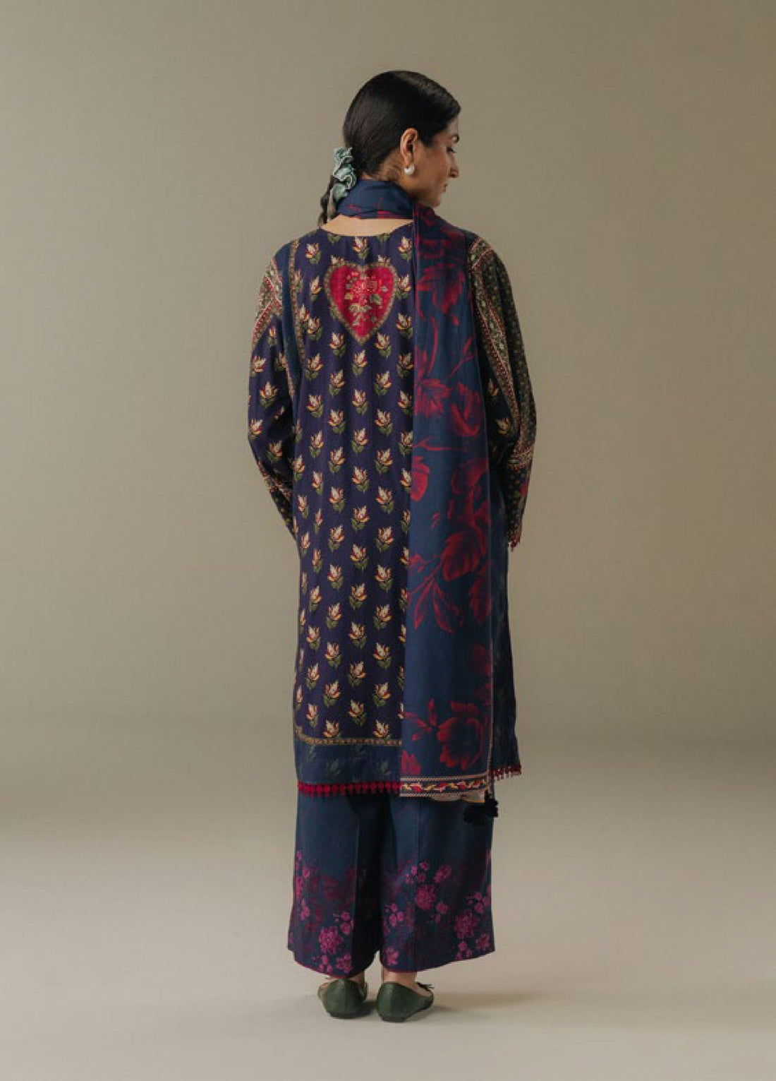 Zara Shahjahan | Coco Prints 25 | Soft Current-7B