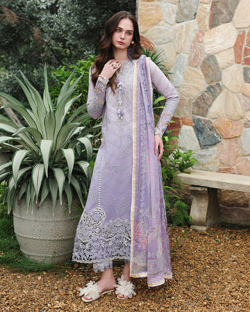 Mushq | The Secret Garden Lawn | Velvet Ivy